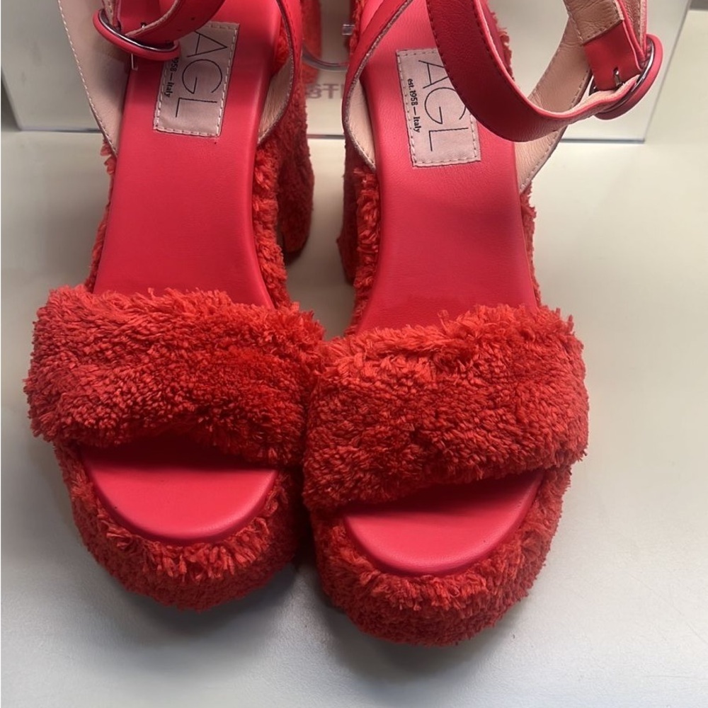 AGL platform coral Fuzzy Sandals holiday gift ready party celebration statement - Picture 3 of 7